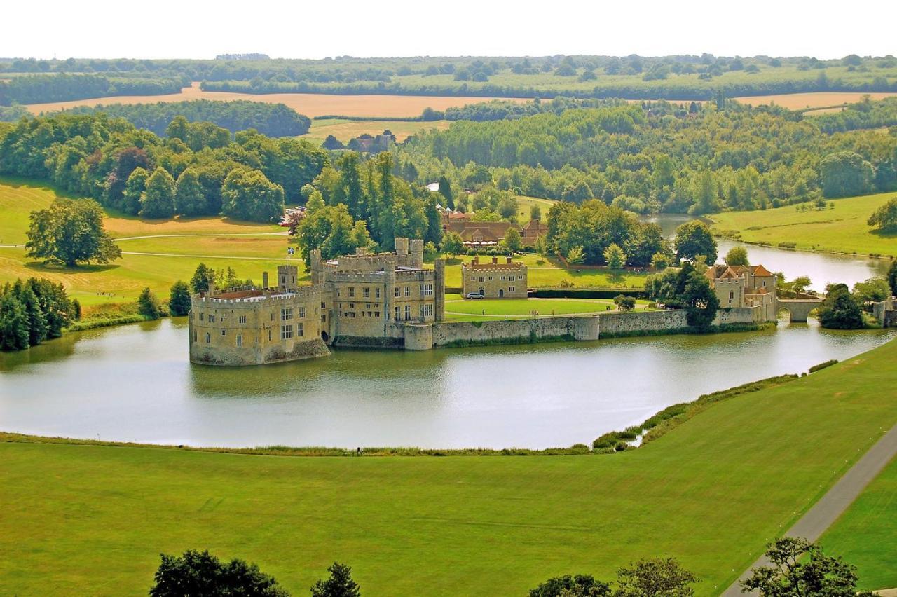 Bed and Breakfast Leeds Castle Maiden'S Tower Мейдстон Экстерьер фото